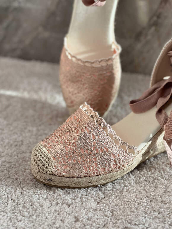 NDP - Studio Wedge Sandal HC563