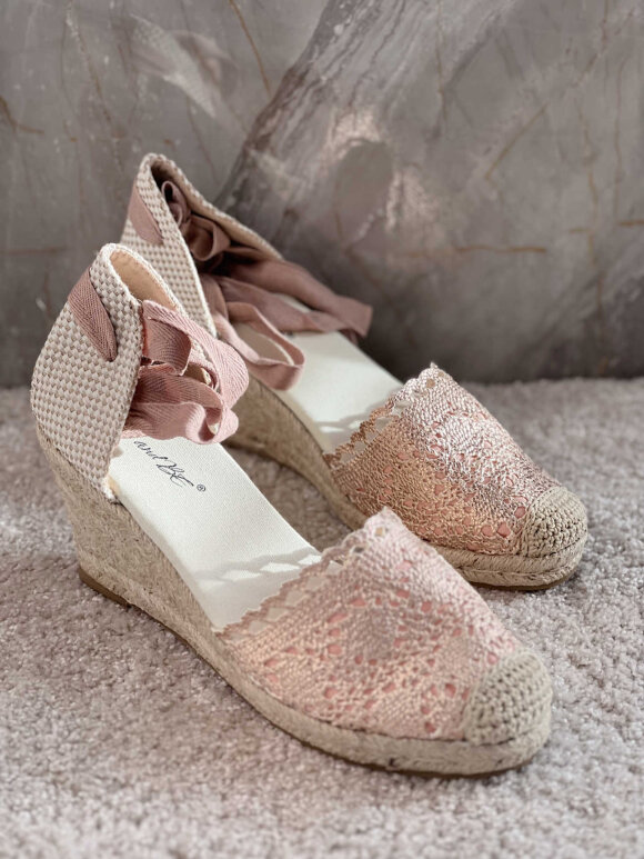 NDP - Studio Wedge Sandal HC563
