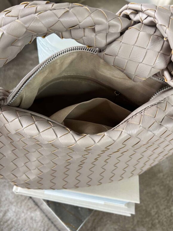 NDP - The Large Knot Bag