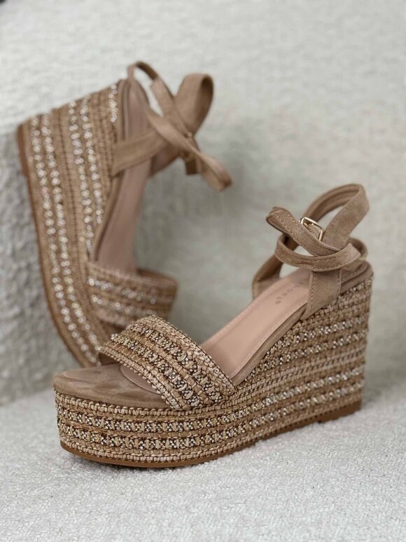 NDP - Marq Wedges 5527