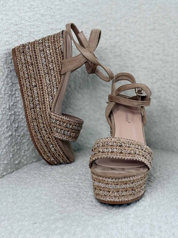 NDP - Marq Wedges 5527