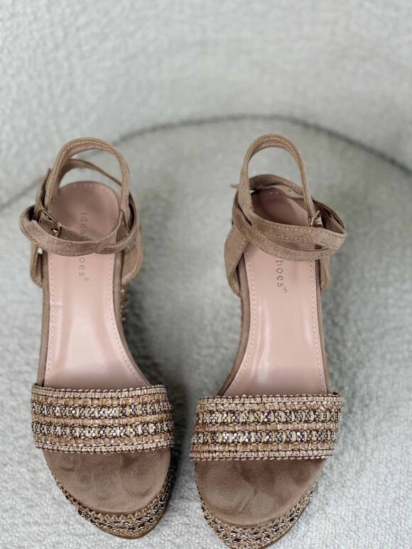 NDP - Marq Wedges 5527