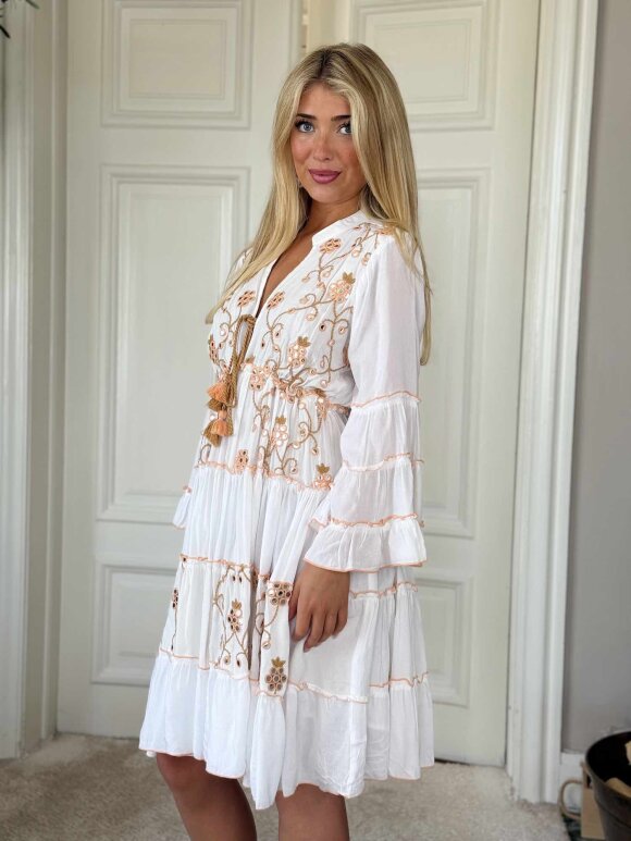 NDP - Golden Dress L6257