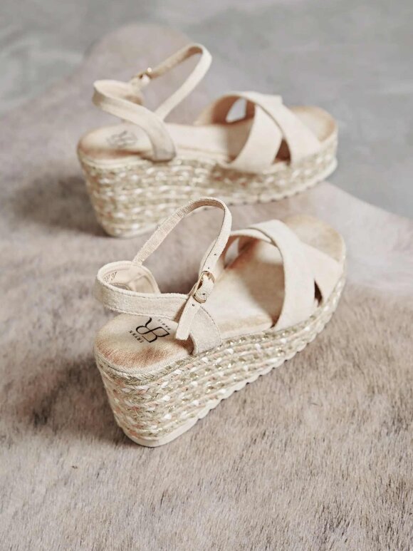NDP - Erynn Wedge 903-609
