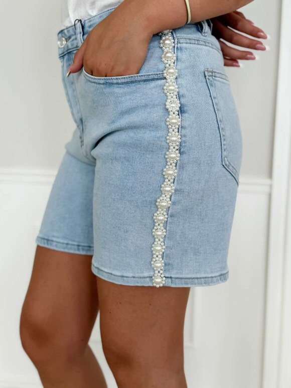 NDP - Laulia Denim Shorts T2028