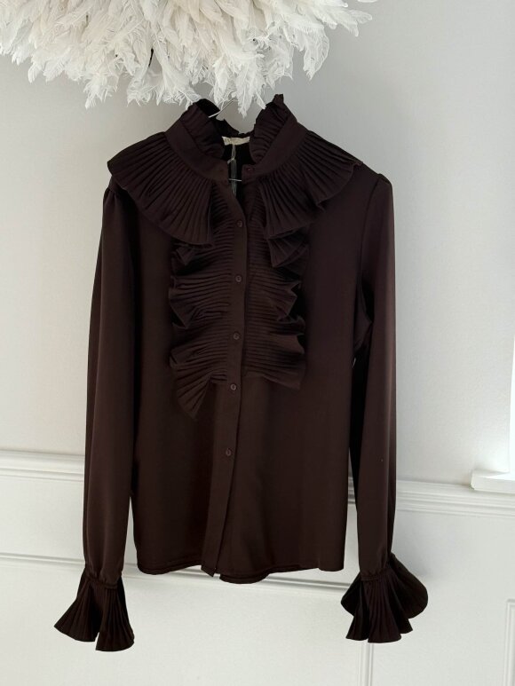 NDP - Belle Shirt LU8497