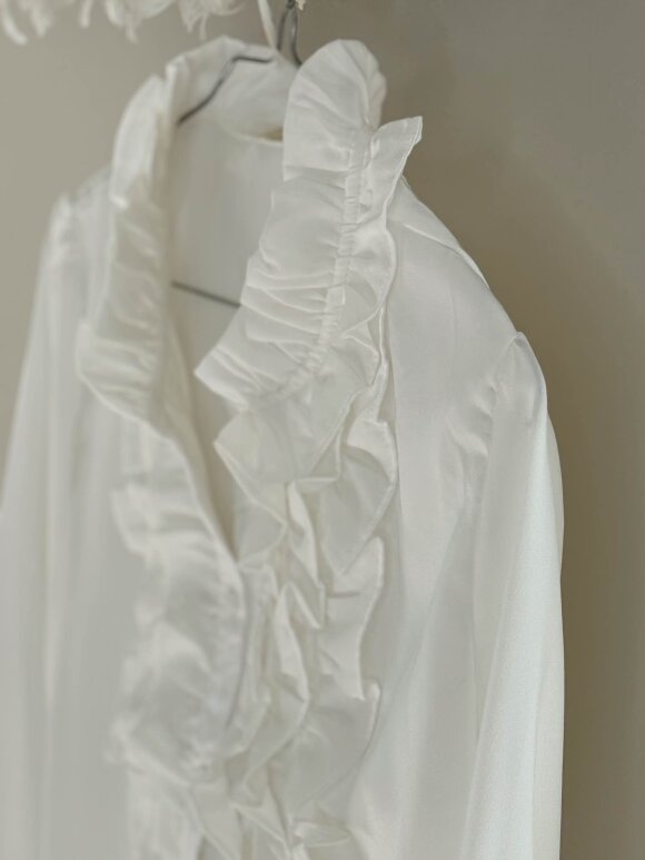 NDP - Belle Shirt LU8497