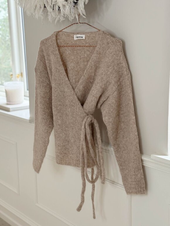 NDP - April Knit AR919