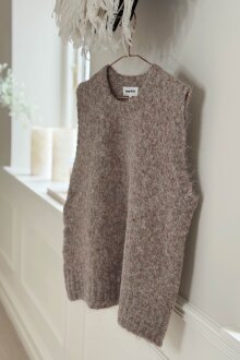 NDP - April Knit Vest S5062