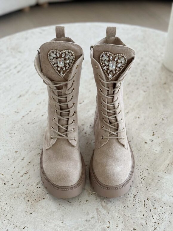 NDP - Marq Heart Boot 5817A