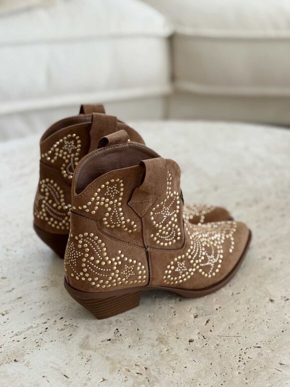 NDP - Marq Boot Studs 7663A