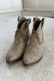 NDP - Marq Boot Studs 7663A