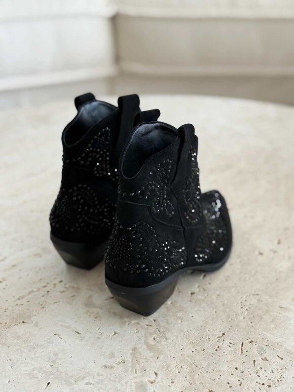 NDP - Marq Boot Studs 7663A