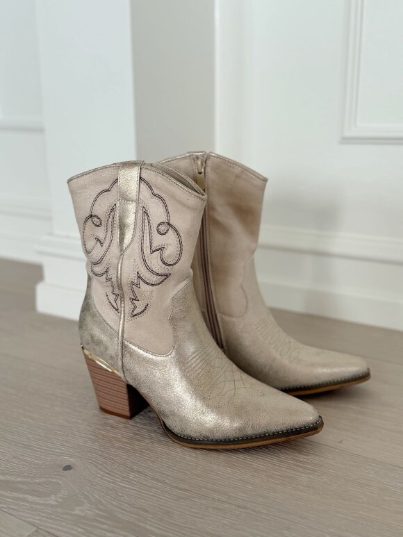 NDP - Erynn Cowboy Low Boot M816