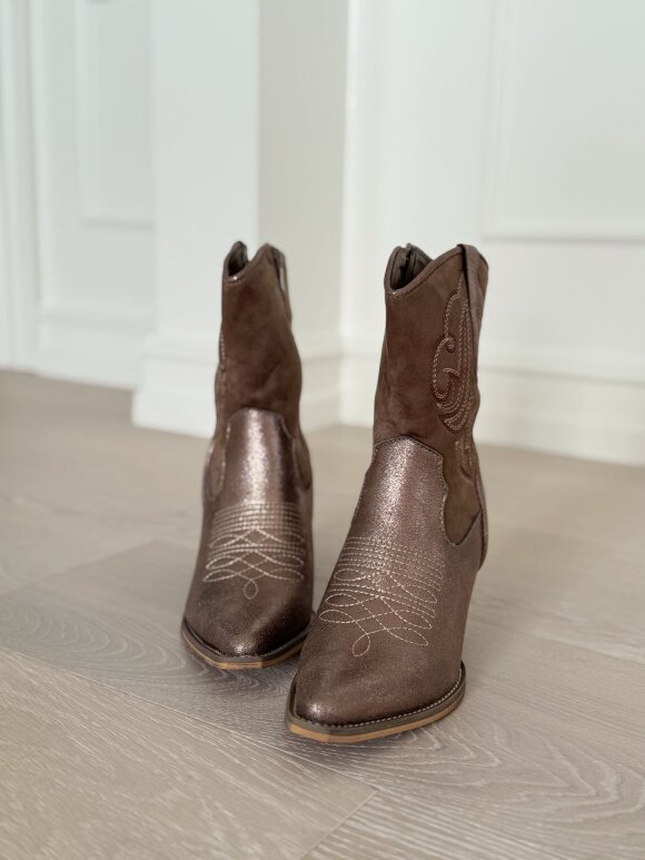 NDP - Erynn Cowboy Low Boot M816