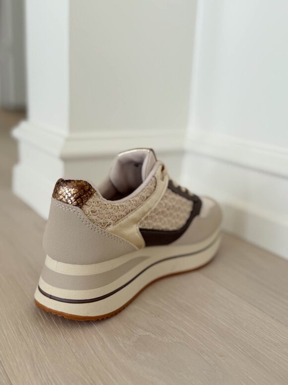 NDP - Erynn Sneakers 9168
