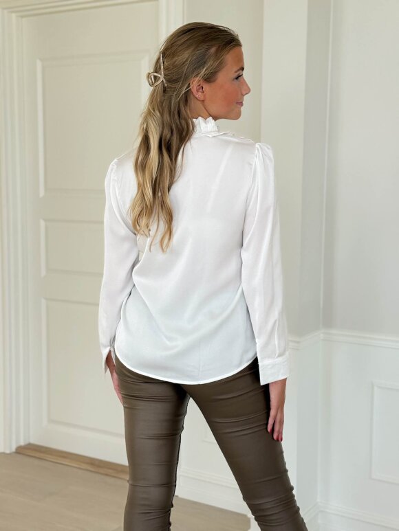 NDP - Belle Shirt LU8561