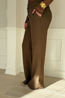 Buch Copenhagen - Buch Sara Pants 25bu378