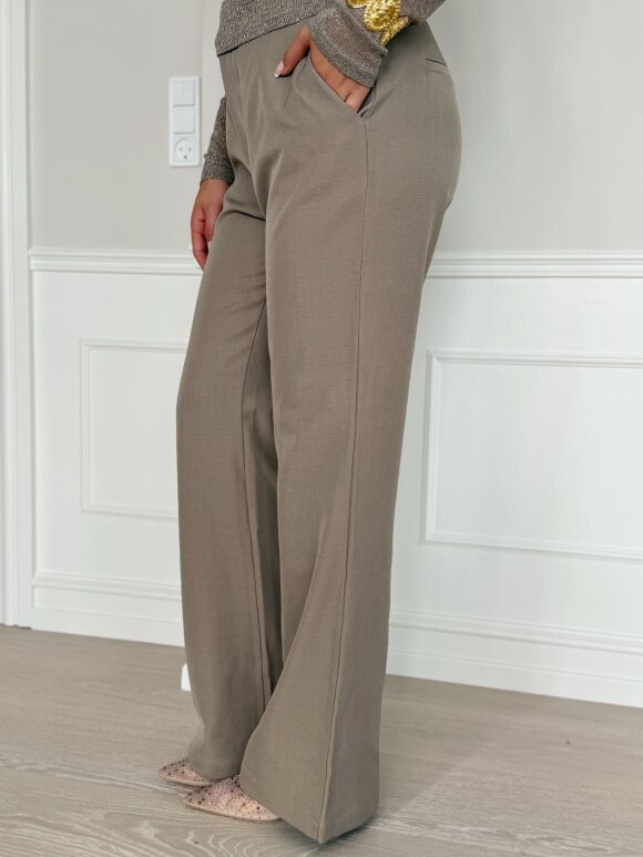 Buch Copenhagen - Buch Sara Pants 25bu378