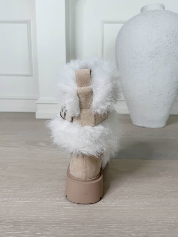 NDP - Marq Fakefur Boot 2535