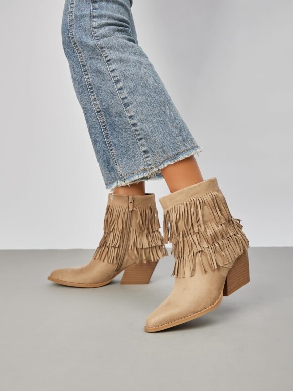 NDP - Belle Low Fringe Boot 1433