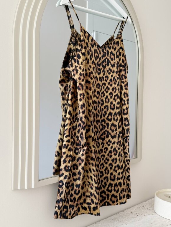 NDP - Natalie Home Set Leo T150