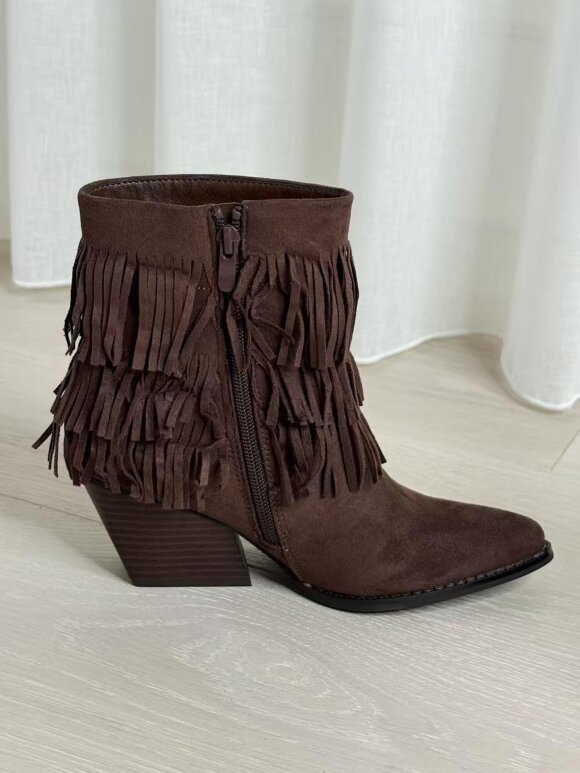 NDP - Belle Low Fringe Boot 1433