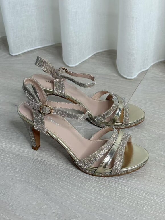 NDP - Belle Heel 2945