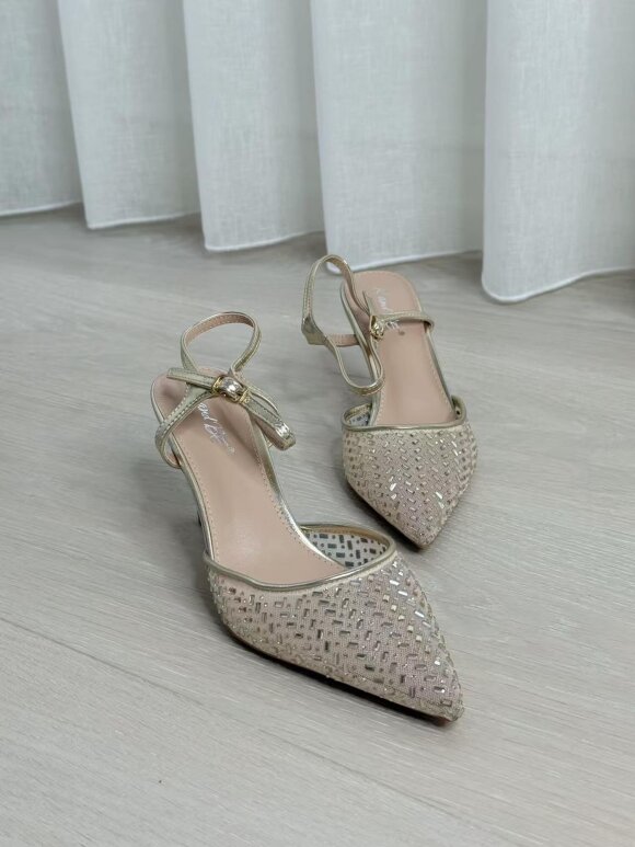 NDP - Studio Heel DF207