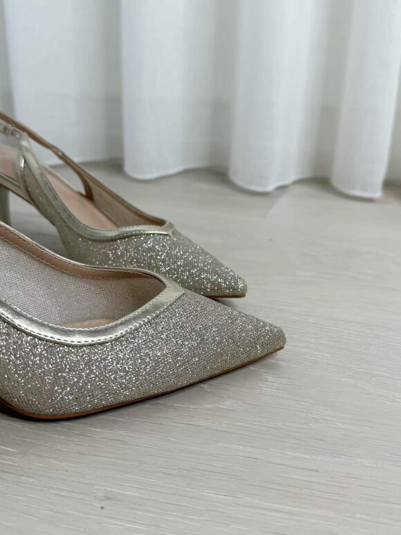 NDP - Studio Heel BK540