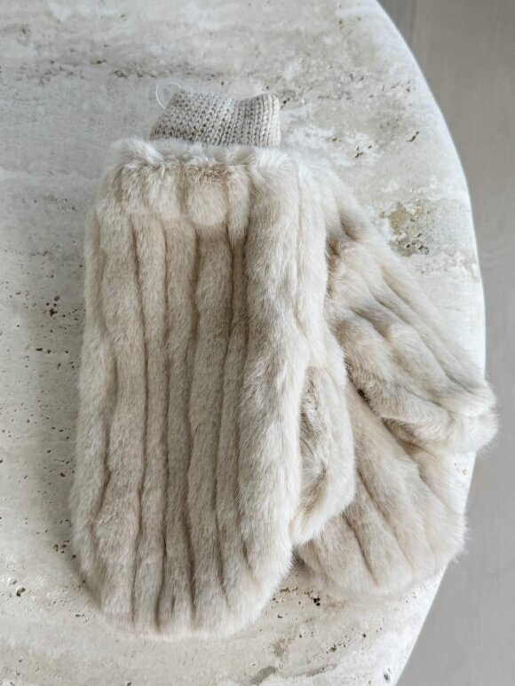NDP - Phanie Teddy Gloves 12117