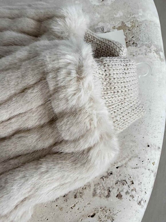 NDP - Phanie Teddy Gloves 12117