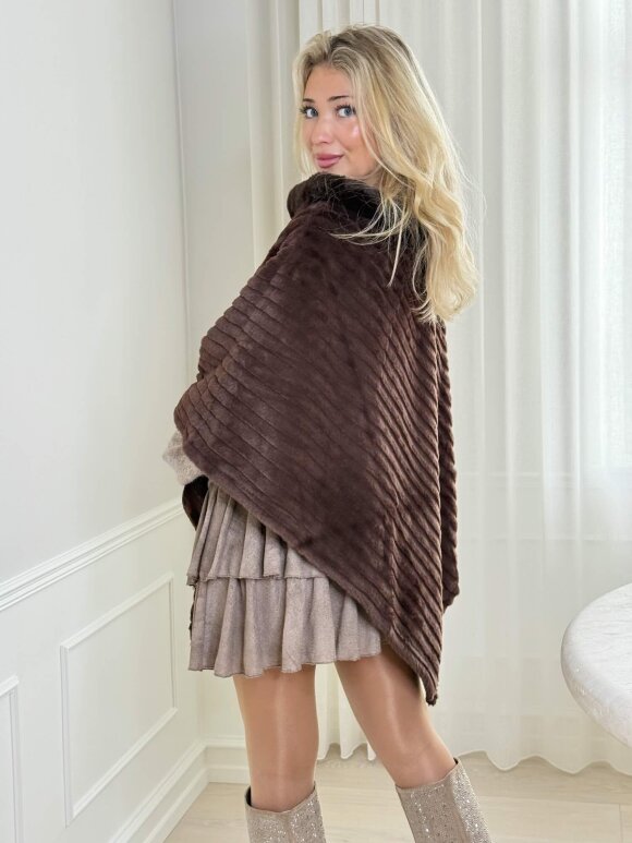 NDP - Kess Diagonal Poncho 255093