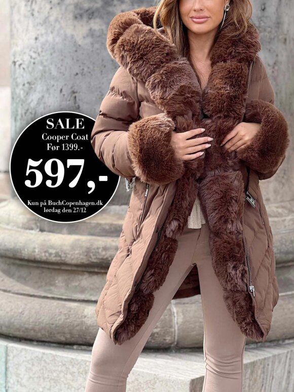 NDP - Lørdag 7:00 Cooper Fake Fur LO Coat 7512