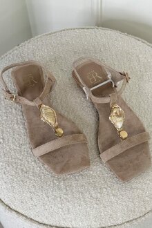 NDP - Erynn Sandal 333-349