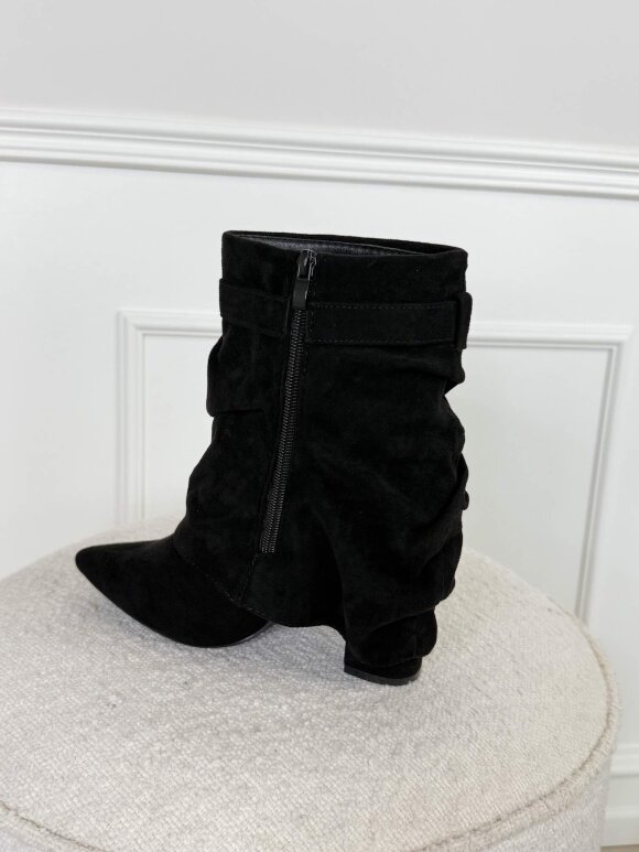 NDP - Marq Fold Over Boot 7666A