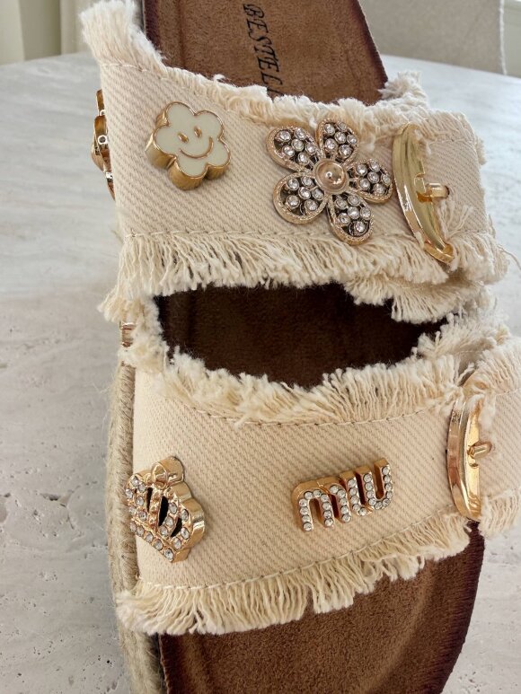 NDP - Joalice Sandal N20-393