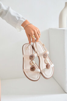 NDP - Erynn Sandal 333-355