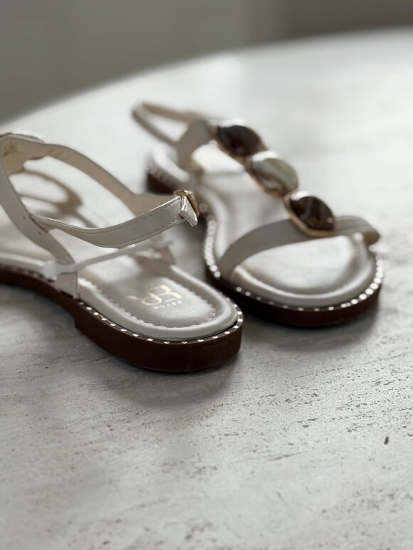 NDP - Erynn Sandal 333-355