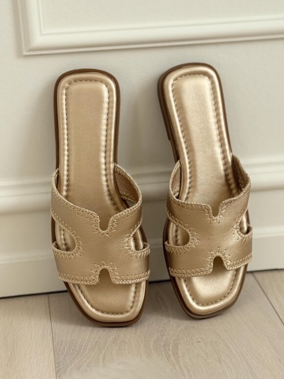 NDP - Covana Sandal GQ8-069 Gold