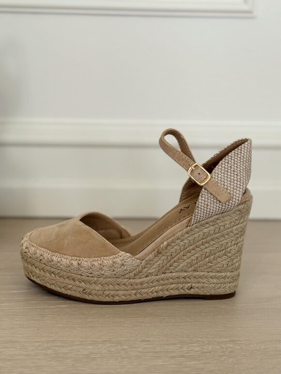 NDP - Covana Wedge Sandal X5-517