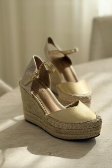 NDP - Covana Wedge Sandal GX5-517