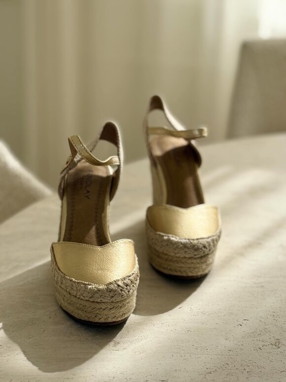 NDP - Covana Wedge Sandal GX5-517