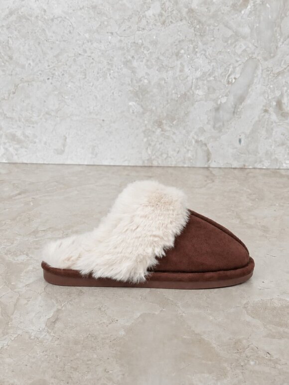 NDP - Ewany Home Shoe 6010