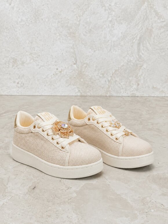 NDP - Erynn Sneaker 9220