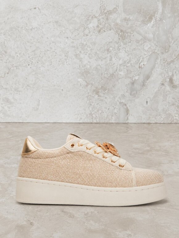 NDP - Erynn Sneaker 9220