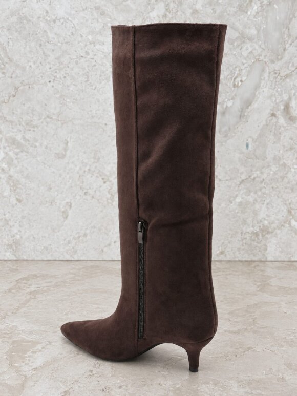 NDP - Marq Heel Boot 2526A-1