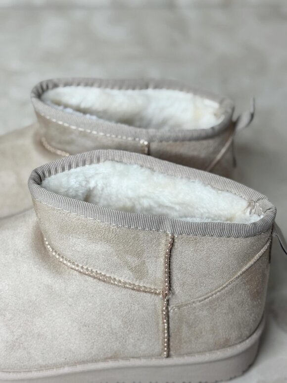 NDP - Libra Teddy Boot 2388