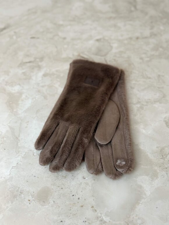 NDP - Phanie Gloves 92016