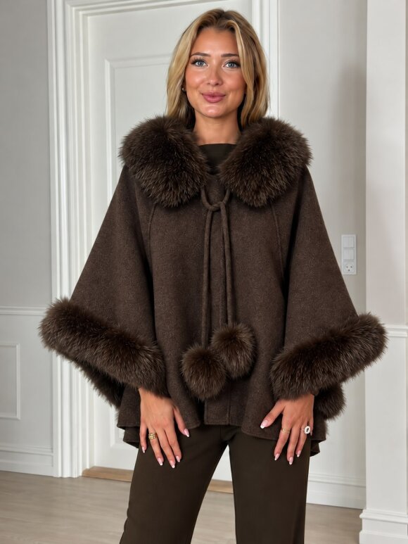 NDP - Exquiss Lux Poncho QX022